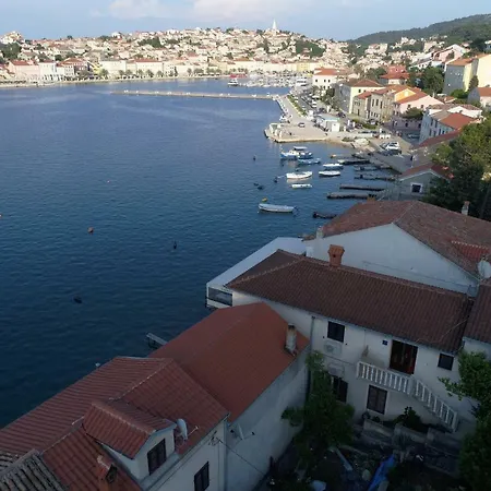Pleasant With Seaview Apartment
