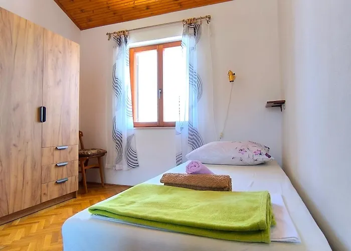 Pleasant With Seaview Apartmán