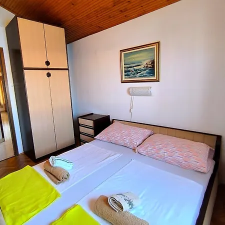 Pleasant With Seaview