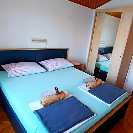 Апартаменты Pleasant With Seaview *