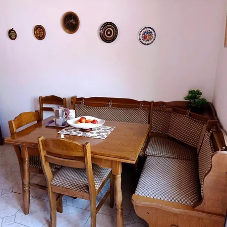 Pleasant With Seaview Апартаменты *