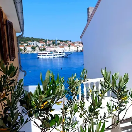 Апартаменты Pleasant With Seaview